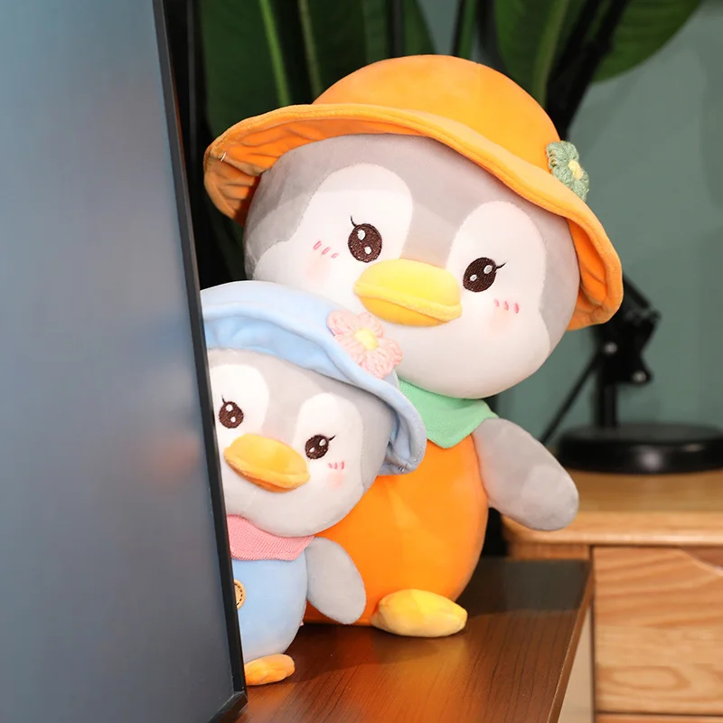 25/35/45cm Pinguin Drăguț Jucărie de Pluș de Desene animate de Animale Împăiate Pinguin cu Pălărie de Pluș Papusa Anime Kawaii Moale Jucării pentru Copii pentru Fete1