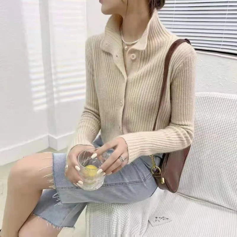Noua versiunea coreeană maneci lungi tricotate cardigan scurt Design de top pieptul singur pulover haina4
