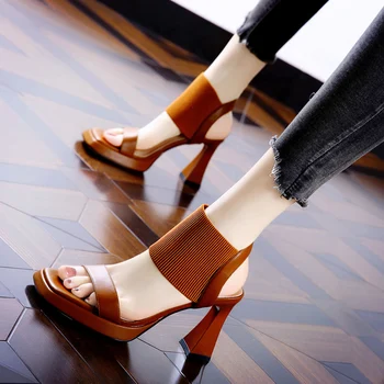 8cm Sandale cu Toc din Piele Maro Catarama Tocuri inalte Negru Sandale cu Platforma Femei Stil Punk Pantofi de Vara Sandalias Femininas
